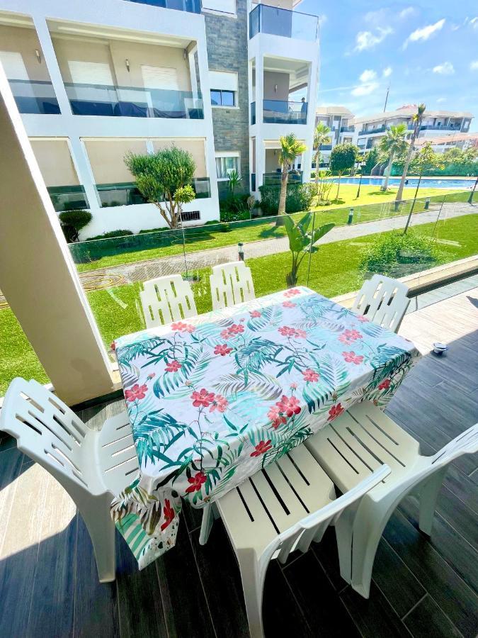 Bel Appartement A Amwaj Beach And Resorts Casablanca Bagian luar foto